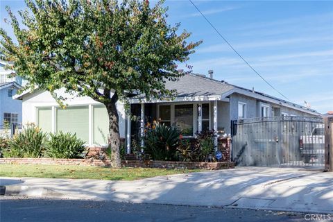 9915 Rose Bellflower CA 90706