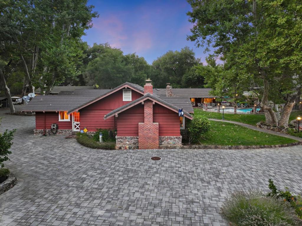 19405 Bainter Avenue