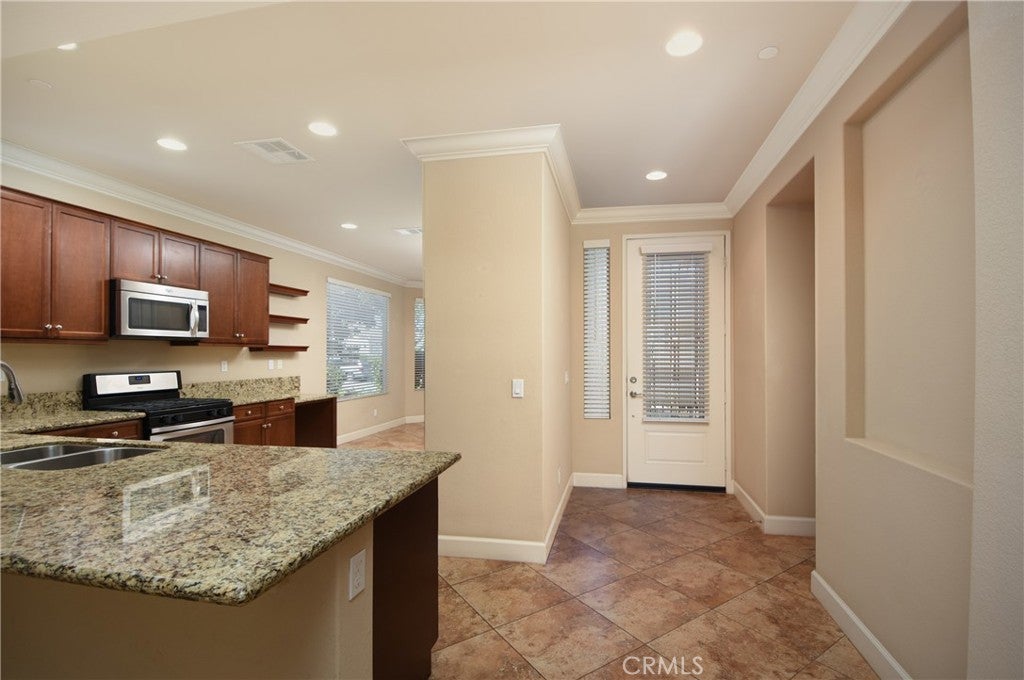 1506 Via Rojas