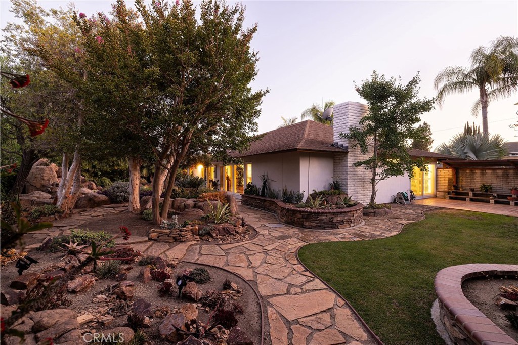 14192 Livingston Street
