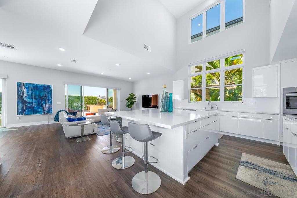 13722 Canyon Loop Trl