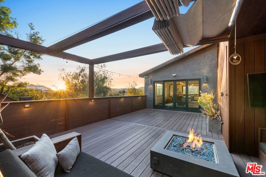 28207 Laura La Plante Drive