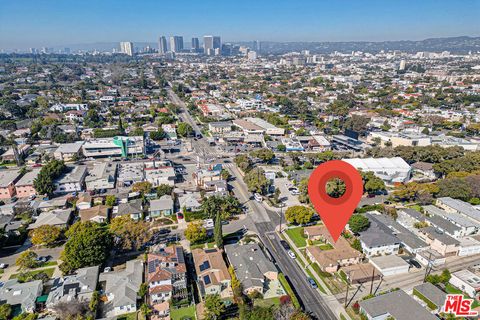 Photo of 8767 Airdrome Street, Los Angeles, CA 90035 (MLS # 25626807)