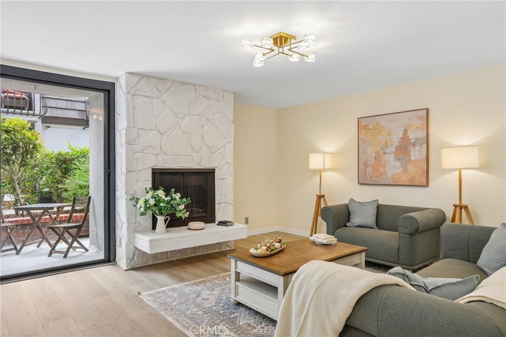 8105 Redlands Street 107