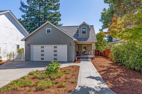 Photo of 14330 Paul Avenue, Saratoga, CA 95070 (MLS # ML82062636)