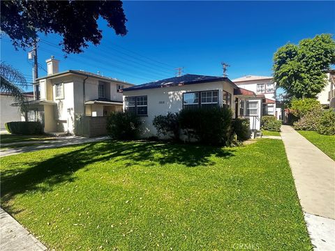 Photo of 1015 Thompson Ave, Glendale, CA 91201 (MLS # BB26059666)