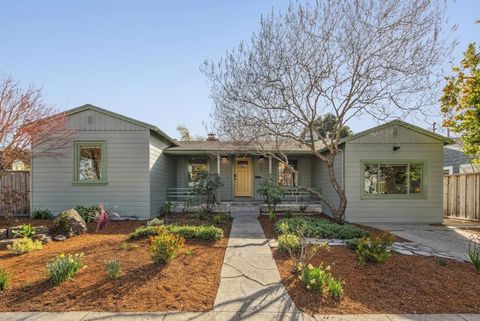 Photo of 998 Virginia St St, Berkeley, CA 94710 (MLS # 41122954)