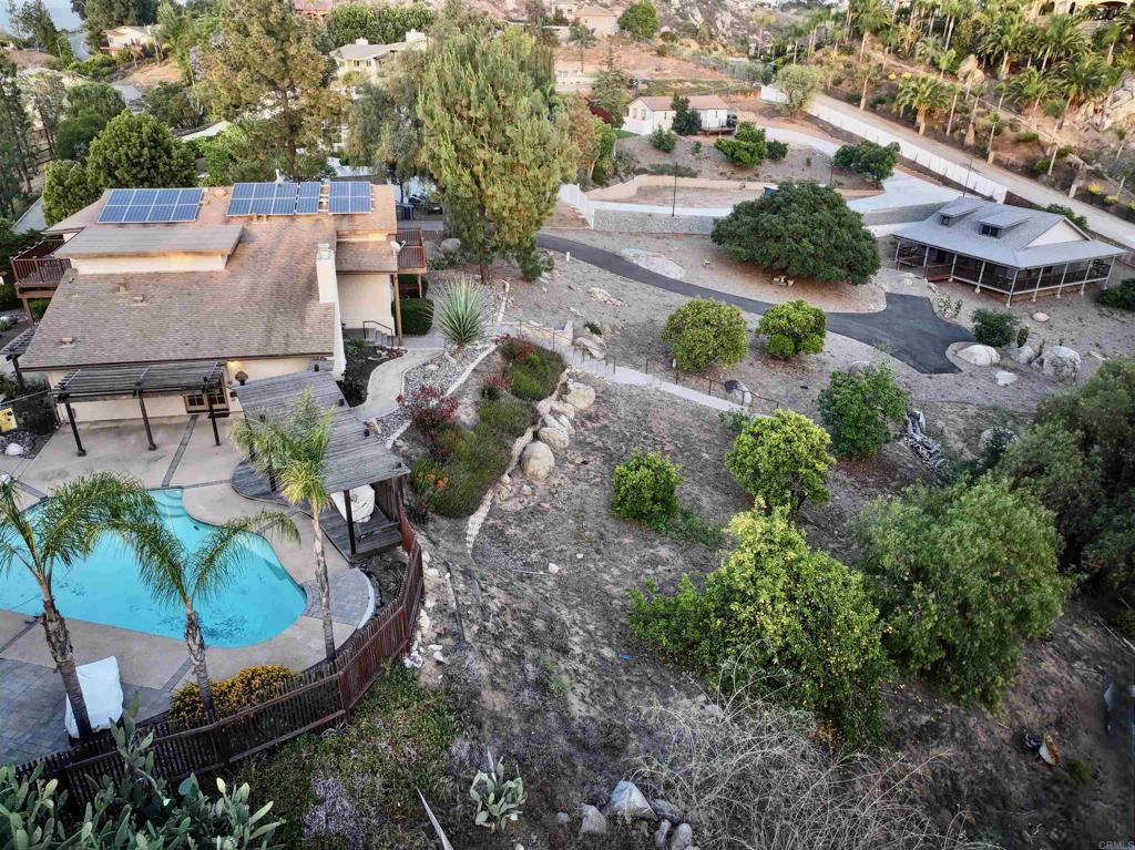 1050 Vista Sierra Drive