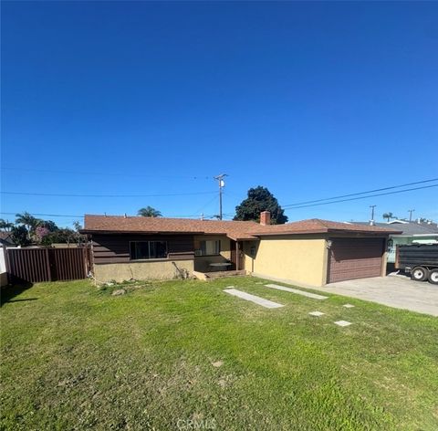 Photo of 13551 Partridge St, Garden Grove, CA 92843 (MLS # RS26020264)