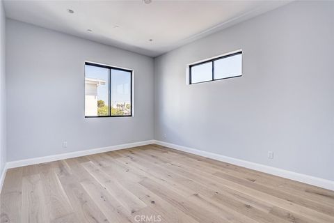 Tiny photo for 3310 Blossom Lane, Redondo Beach, CA 90278 (MLS # SB25215408)