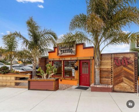 1637 Del Monte Boulevard B Seaside CA 93955