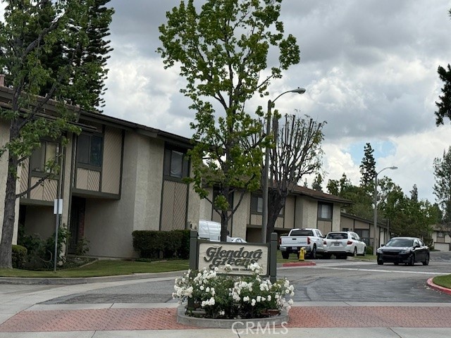 2317 E Curtis ct E 9