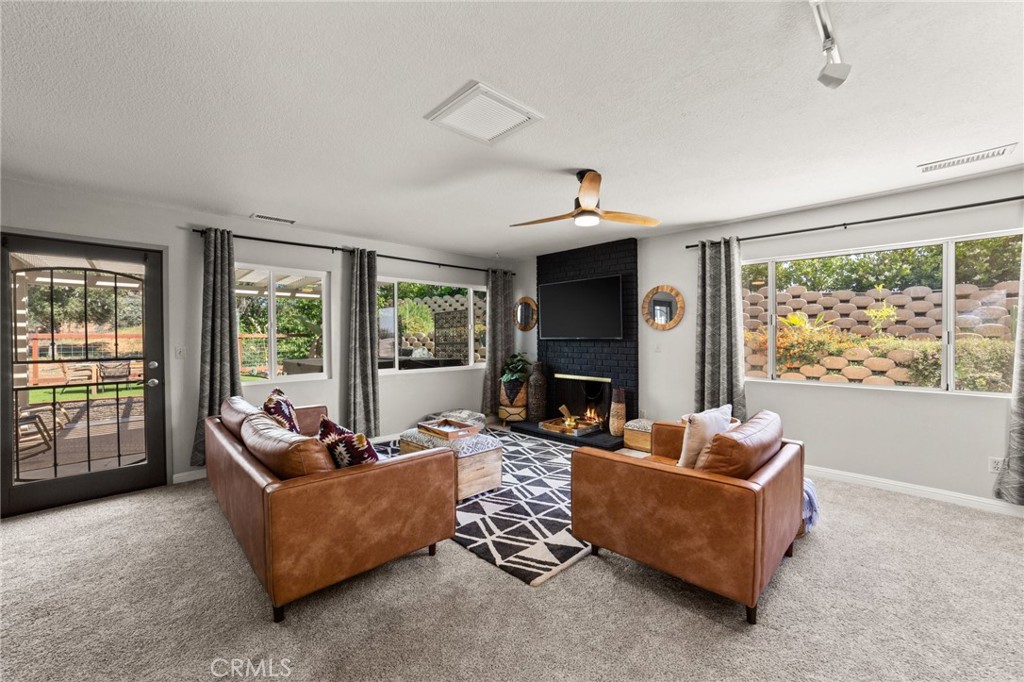 856 W Sunset Drive