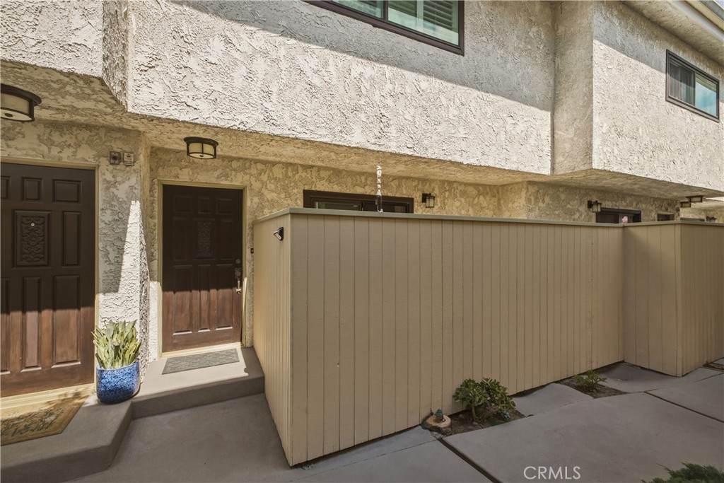 2615 RUHLAND Avenue 15