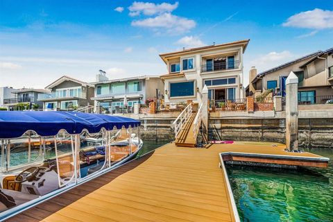 Photo of 34 The Point Pt, Coronado, CA 92118 (MLS # 250021523SD)