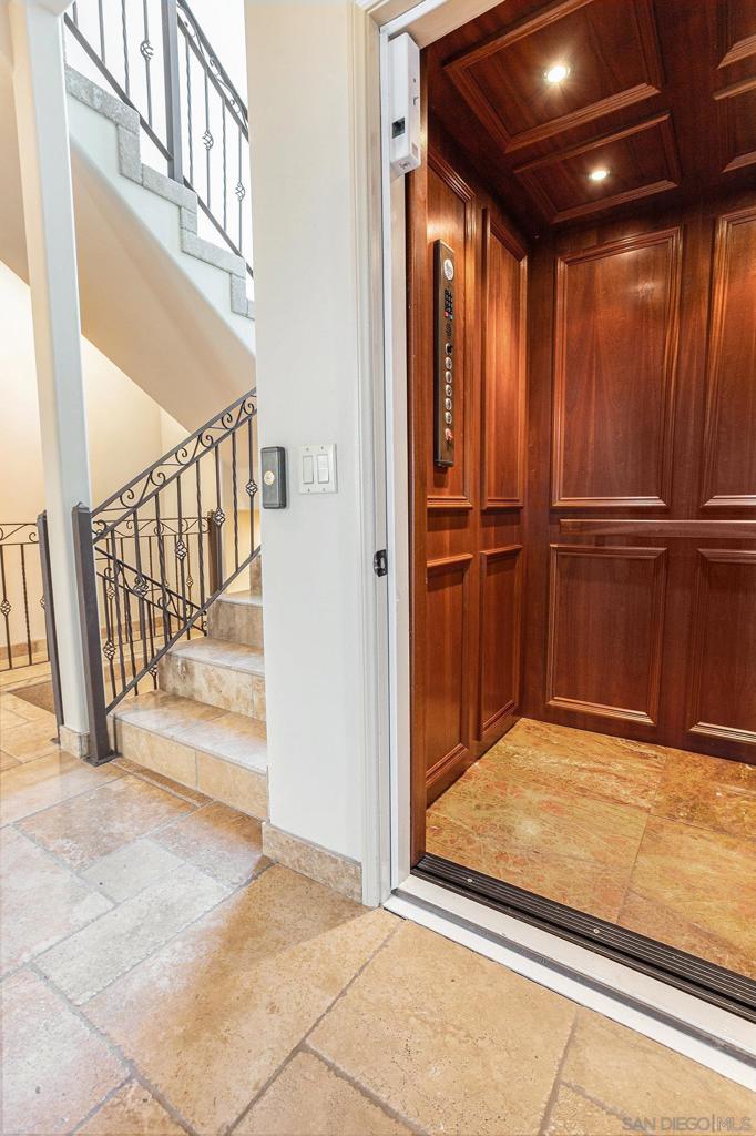 Coronado Cays - Residential