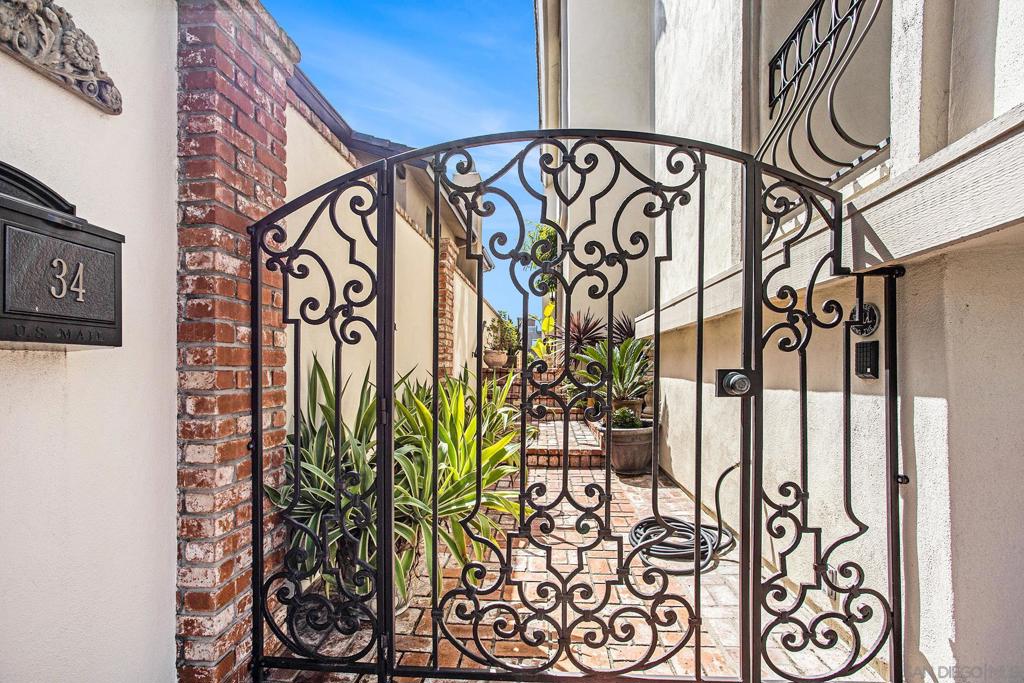 Coronado Cays - Residential