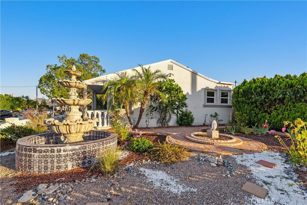 3300 W Chandler Boulevard