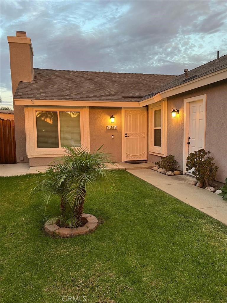 NO HOA, NO HIGH TAXES. BEAUTIFUL STARTER HOME WITH MANY UPGRADES FOR YOUR ENJOYMENT AND A BEAUTIFUL BACK YARD FOR ENTERTAINING. THIS HOME FEATURES A NICELY LANDSCAPED FRONT YARD, FACIA BOARDS HAVE BEEN REPLACE ALL AROUND THE HOME, NEWER PAINT, NEWER DUAL PANE WINDOWS AND SLIDING GLASS DOORS, NEWER CEILING FANS AND LIGHTS IN ALL ROOMS, NEWER A/C UNIT, ALL SWITCHES AND OUTLETS HAVE BEEN REPLACED, NEW CARPET, ENTIRE BACK YARD HAS STAMPED CONCRETE AND A HUGE PLANTER WITH SAGO PALM TREES AND MANY OTHER BEAUTIFUL PLANTS. HALF A BLOCK AWAY FROM TRIPLE CROWN ELEMENTARY. VERY CLOSE TO RESTAURANTS, SHOPPING AND ENTERTAINMENT.