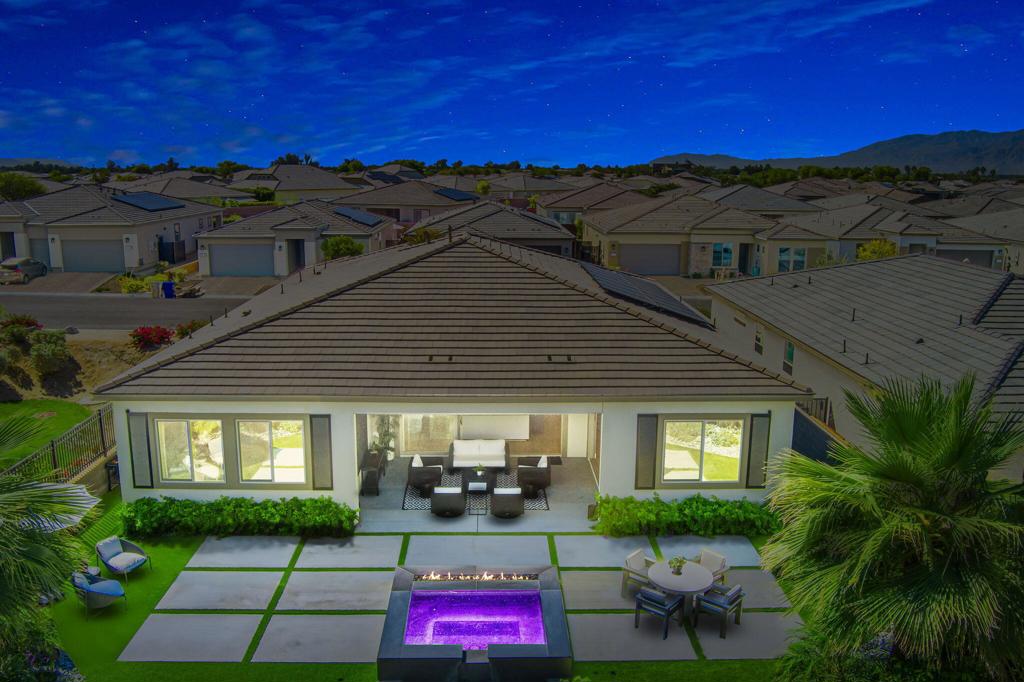 82460 W Mccarroll Drive