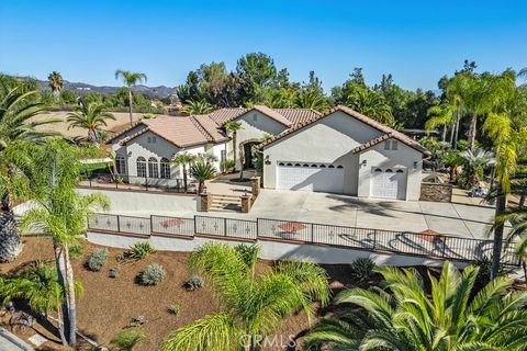 40271 Berlie Murrieta CA 92562