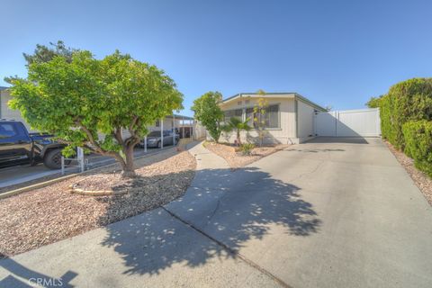 38023 Via Vela Murrieta CA 92563