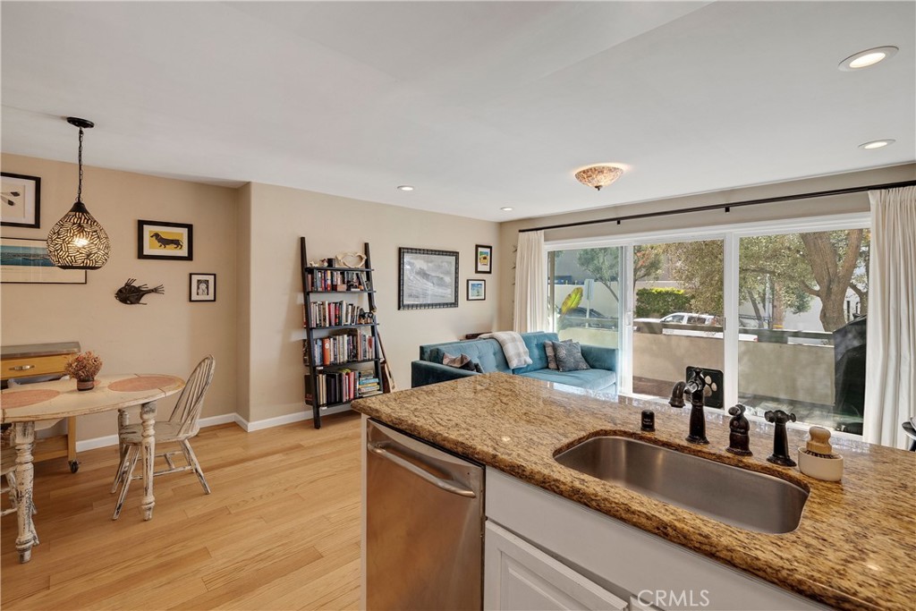 1600 Ardmore Avenue 107