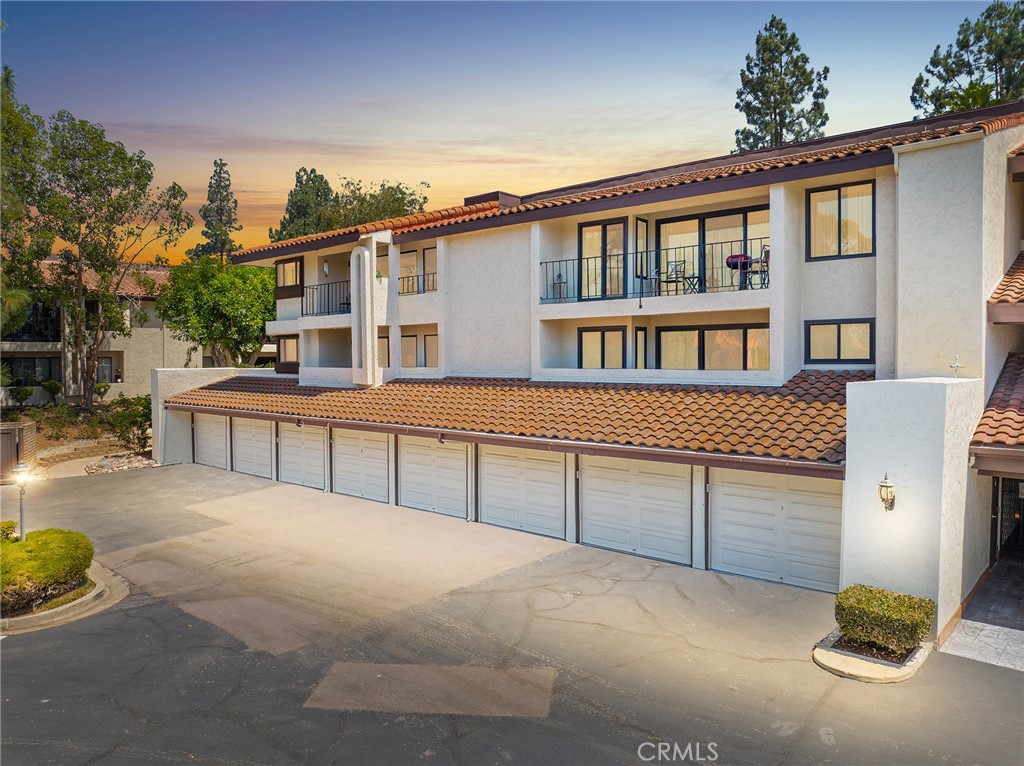 Welcome to 17617 Pomerado Rd Unit 213 — a beautifully remodeled upper-level condo located in the heart of Rancho Bernardo’s highly sought-after 55+ Oaks North community. This 2-bedroom, 2-bathroom home spans 980 square feet and features stunning sunset and city views from its private balcony, offering a tranquil backdrop for daily living.
The interior has been thoughtfully upgraded with a renovated kitchen showcasing new stainless steel appliances, modern cabinetry, granite countertops, and updated lighting. Bathrooms has also been remodeled with quality finishes, providing a clean and refreshed feel throughout. The open-concept layout is light and bright, with large windows, neutral tones, and central air conditioning — a rare and valuable upgrade in this community. The spacious primary suite includes a walk-in closet and an updated ensuite bathroom, while the secondary bedroom offers flexibility for guests or office use.
This well-maintained unit also includes a stacked laundry area, oversized one-car garage, and plenty of open visitor parking for convenience. Residents enjoy access to resort-style amenities through the Oaks North Community Center, which includes a heated pool, spa, sauna, gym, tennis and pickleball courts, lawn bowling, a library, auditorium, billiards, art studio, and organized classes such as pottery, oil painting, yoga, and Tai Chi.
HOA dues include water, trash, cable TV, high-speed Wi-Fi, building insurance, landscaping, secure gated access, and ongoing maintenance of common areas. This community promotes an active and social lifestyle with year-round events and clubs tailored for 55+ living.
Ideally situated just minutes from the Rancho Bernardo Inn and Golf Course, shopping centers, restaurants, medical facilities, and freeway access, this home offers both peace and convenience. Outdoor lovers will also appreciate being within 10 minutes of lakes, nature preserves, and hiking trails.
This is a rare opportunity to own an upgraded unit with premium views in one of North County San Diego’s most vibrant active adult communities. Schedule your private showing today and discover the Oaks North lifestyle for yourself.