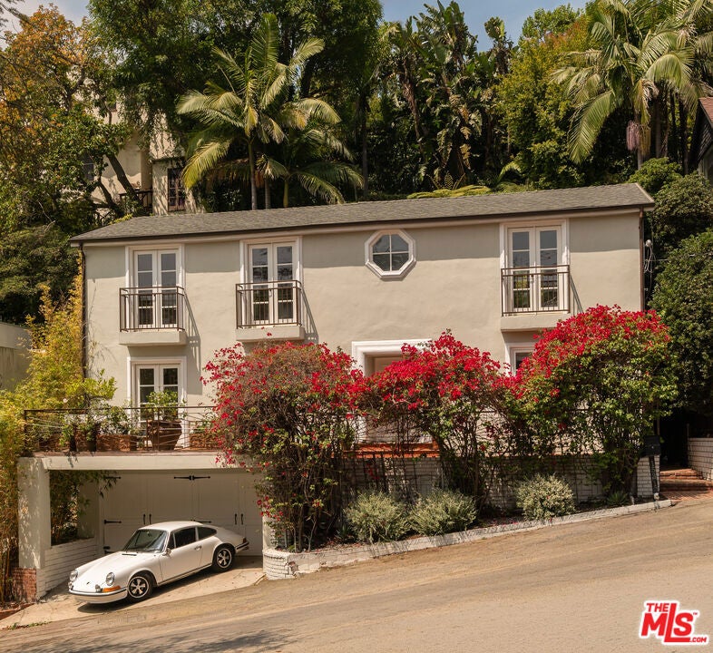 Photo of 1531 Marmont Avenue, West Hollywood, CA 90069 (MLS # 26852375)