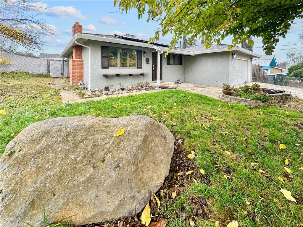 15 Regent Loop