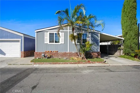 320 N Park Vista #26 St, Anaheim, CA 92806 - MLS#: PW25246081