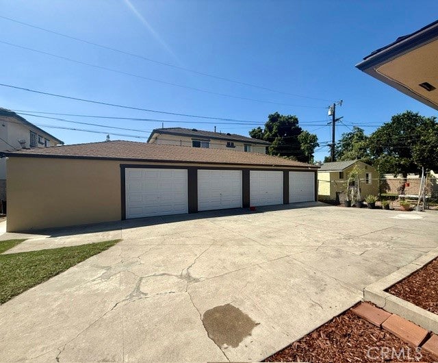 11060 Walnut Street
