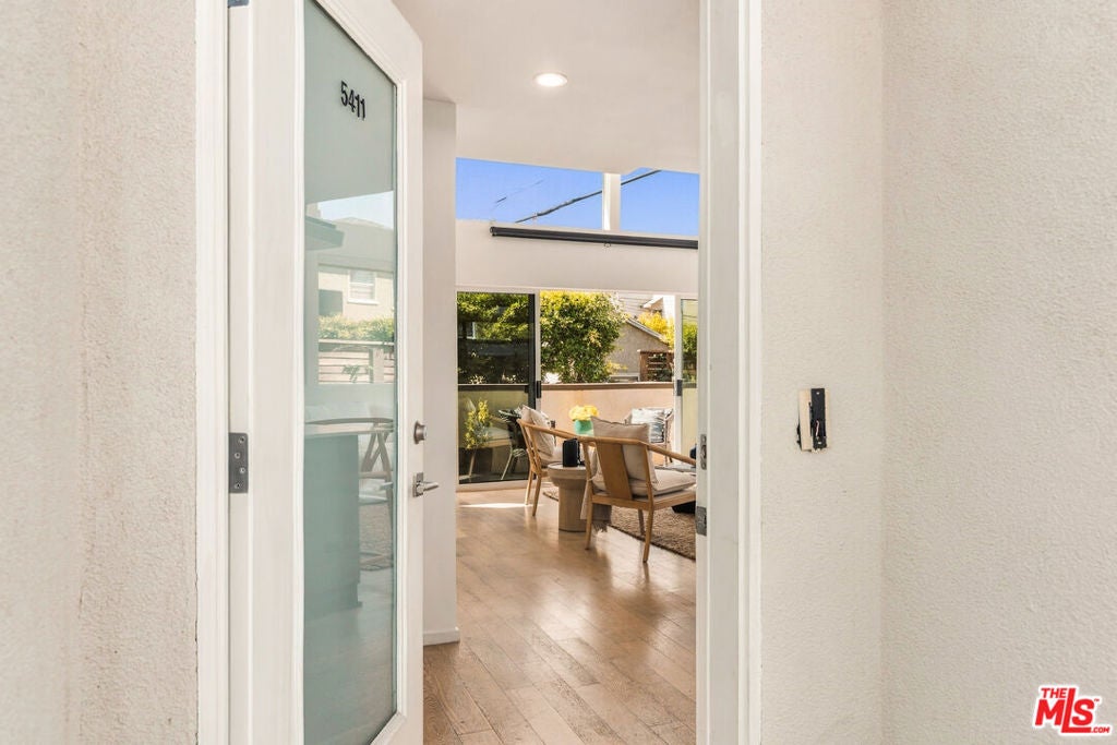 5411 W Wilshire Vista Lane