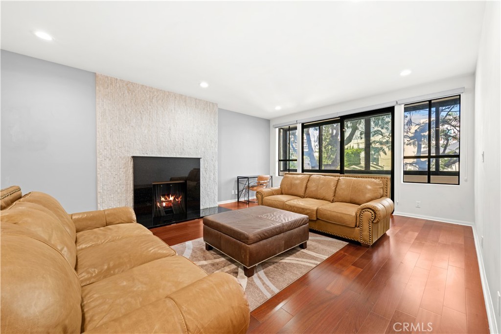 1277 S Beverly Glen Boulevard 405