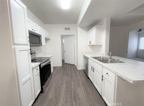 41410 Juniper Street 1924 Murrieta CA 92562