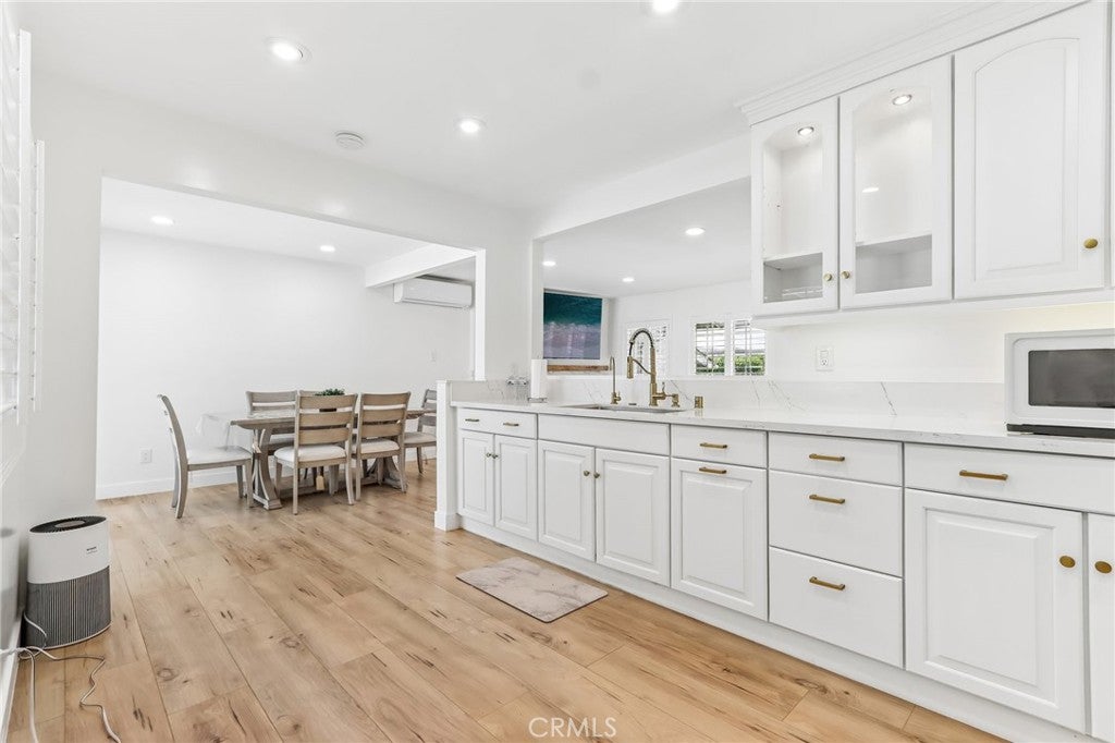 10065 Foothill