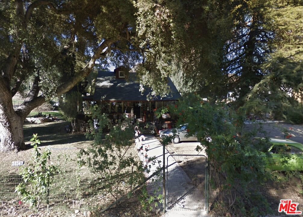Property is being sold as a compound and includes 29020 Euclid Ave. Euclid Ave has 5, 1 bedroom 1 bath cabins. The Figueroa house is a 3 bedroom 2 bath on a double lot. Lot#628 Tract 5317 and Lot 627 Tract 5317. Cash offers only.