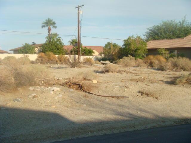 Nice buildable lot in a great location. Lot next door also available. Do not miss out !!!!!