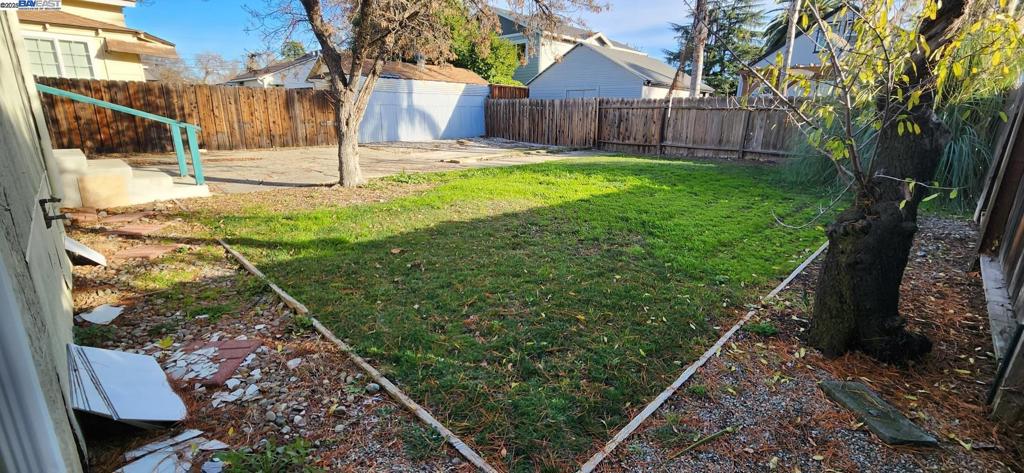 OLD SOUTH SIDE - Residential