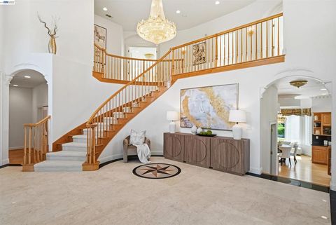 Photo of 750 Vista Hill Ter Ter, Fremont, CA 94539 (MLS # 41132189)