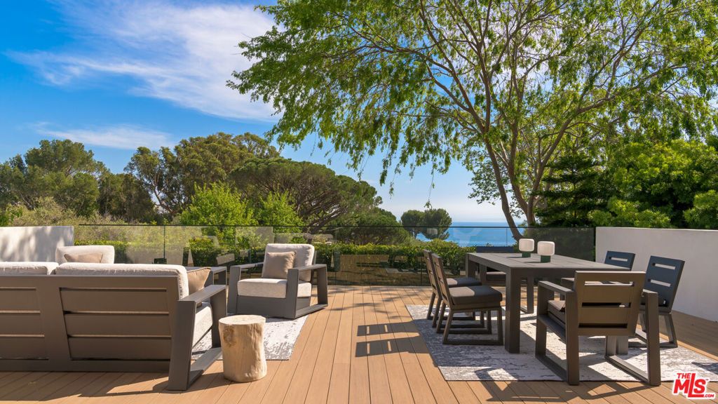 Photo of 28022 Sea Lane Drive, Malibu, CA 90265 (MLS # 26662193)
