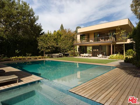 1480 Capri Drive Pacific Palisades CA 90272