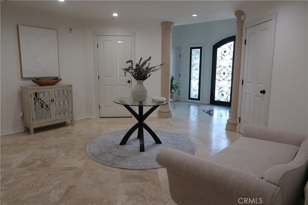 Huntington Beach, California, 92649, United States, 6 Bedrooms Bedrooms, ,6 BathroomsBathrooms,Residential,Active,2023910