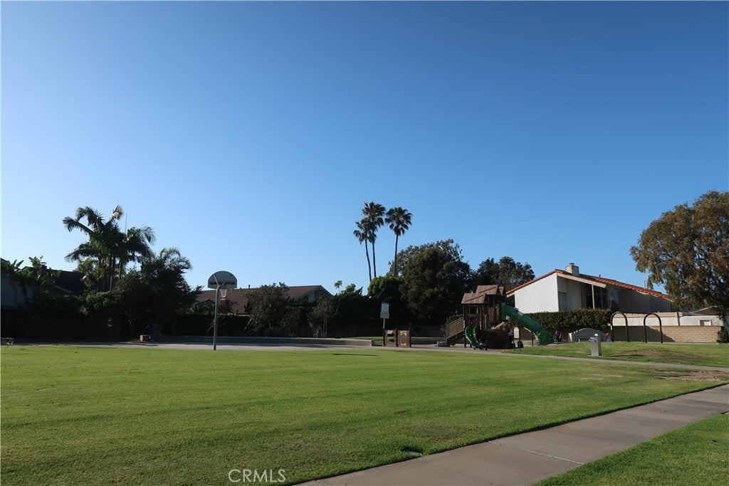 Huntington Beach, California, 92649, United States, 6 Bedrooms Bedrooms, ,6 BathroomsBathrooms,Residential,Active,2023910