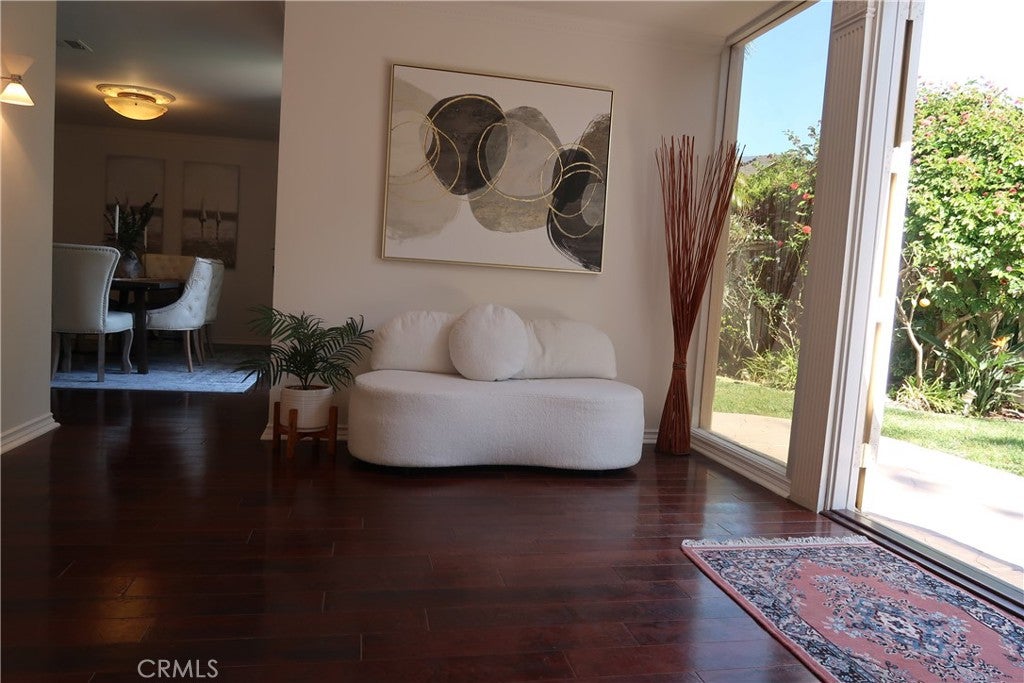 Huntington Beach, California, 92649, United States, 6 Bedrooms Bedrooms, ,6 BathroomsBathrooms,Residential,Active,2023910