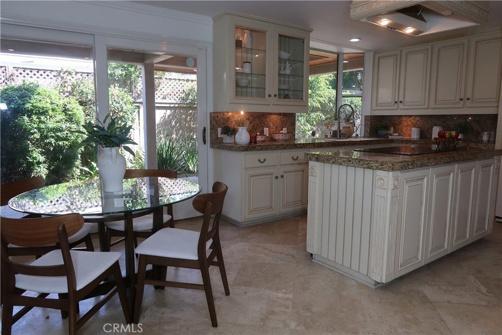 Huntington Beach, California, 92649, United States, 6 Bedrooms Bedrooms, ,6 BathroomsBathrooms,Residential,Active,2023910