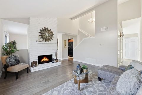 374 Forest Place Vista CA 92083