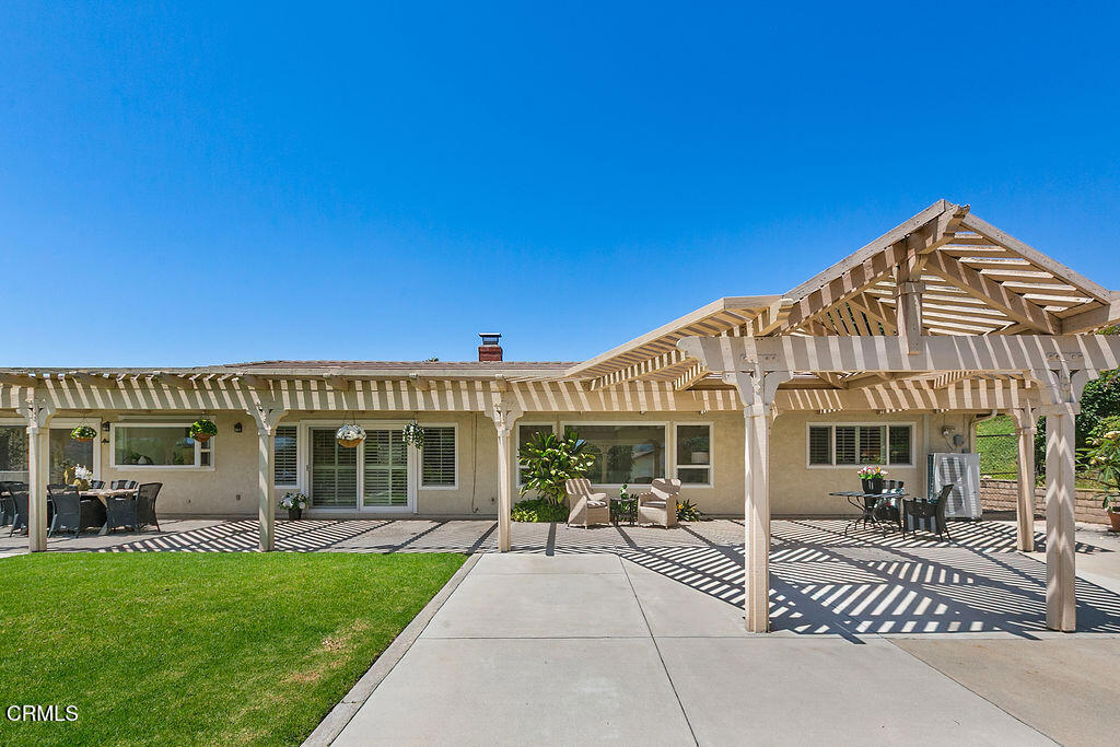 1538 San Rafael Way