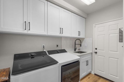 Tiny photo for 484 Via Olivera, Camarillo, CA 93012 (MLS # V1-38970)