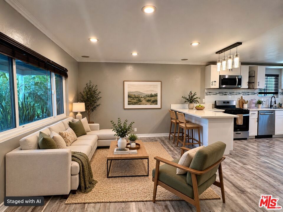 1063 W 132nd Street